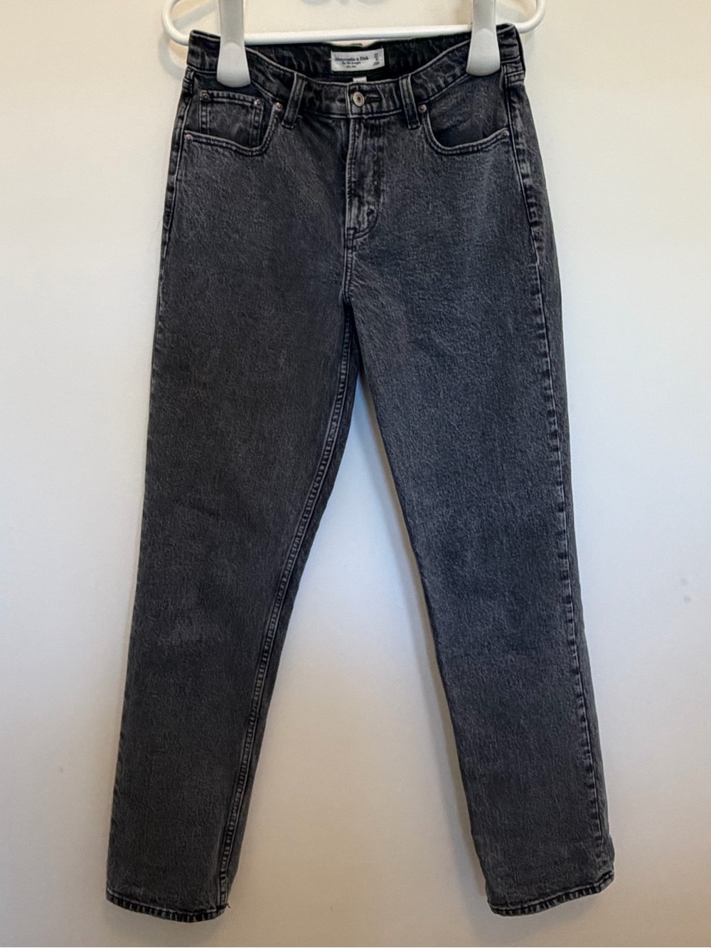 Abercrombie Curve Love Mid Rise Straight Jeans LONG